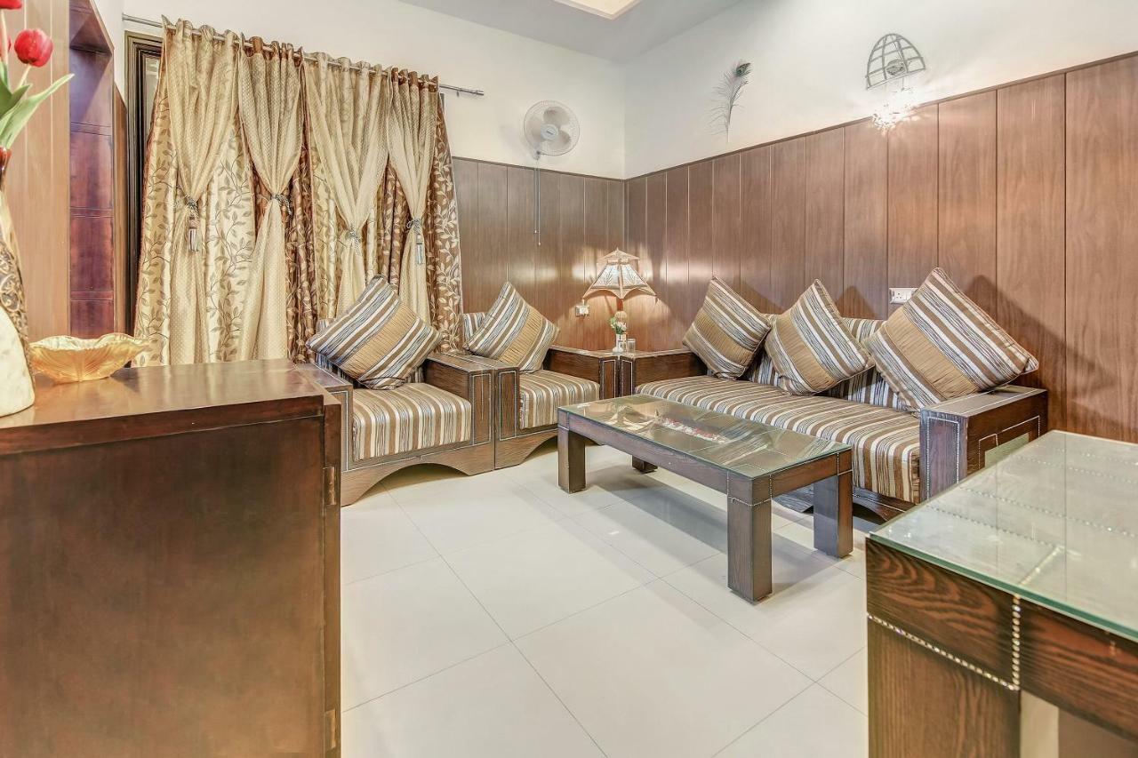 Oyo 27999 Hotel Deep Sirsa Εξωτερικό φωτογραφία